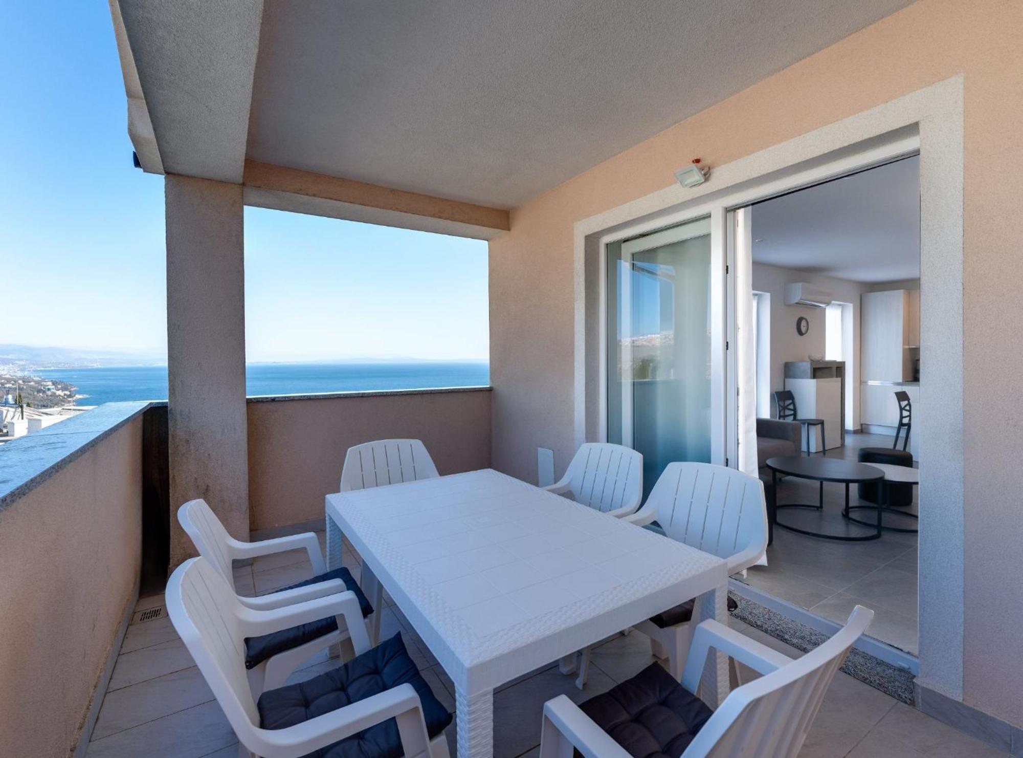 Apartments Baricevic Opatija Bagian luar foto
